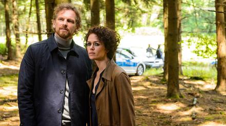 Louise Boni (Melika Foroutan) wurde zwar suspendiert, ermittelt aber trotzdem.