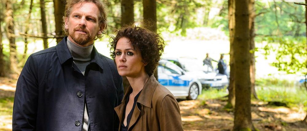 Louise Boni (Melika Foroutan) wurde zwar suspendiert, ermittelt aber trotzdem.