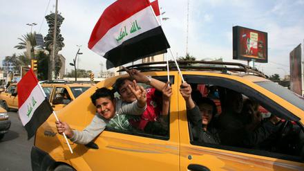 Seit mehr als zehn Jahren dürfen die Menschen in Baghdad nachts nicht auf die Straße. Das ändert sich nun. 