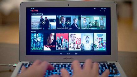 Auf der Suche. Wo finde ich "Breaking Bad" und "The Avengers"? Die Suchmaschine "JustWatch" soll helfen, Streaming-Anbieter zu finden
