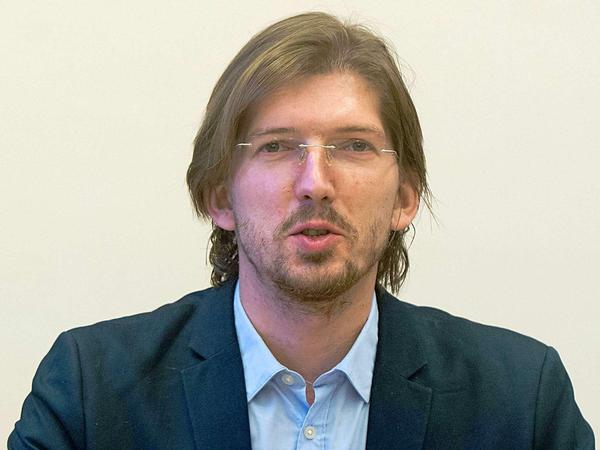 Fordert dringend mehr Geld für die Bezirke im Kampf gegen Jugendarbeitslosigkeit: Martin Delius (Piraten).