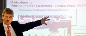 "Entrauchungsanlage" .... "Steuerung ".... "Großprojekt" - mittlerweile muss Ex-BER-Chef Großmann schweigen am Flughafen.