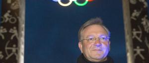 Frank Henkel spricht gerade für Olympia in Berlin.