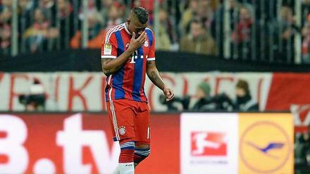 Jerome Boateng musste nach einer Notbremse in der 17. Spielminute vom Platz und setzte die Bayern damit ordentlich unter Zugzwang.