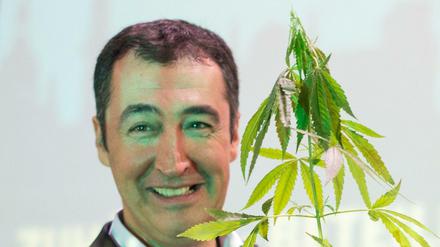 Cem Özdemir setzt sich für eine Lockerung des Cannabis-Verbots ein.