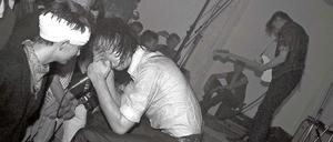 Nick Cave und Rowland S. Howard bei einem Auftritt in Hamburg Anfang der achtziger Jahre