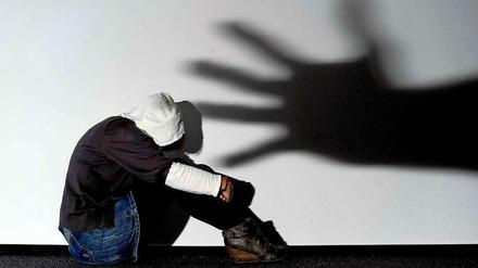 Zur Vorbeugung von Vergewaltigungen sollen Männer mit Gewaltphantasien künftig anonym an der Medizinischen Hochschule Hannover (MHH) behandelt werden.
