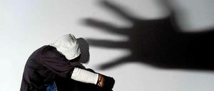 Zur Vorbeugung von Vergewaltigungen sollen Männer mit Gewaltphantasien künftig anonym an der Medizinischen Hochschule Hannover (MHH) behandelt werden.