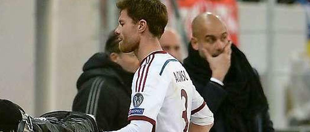 Vorschneller Abgang: Xabi Alonso wurde nach einer guten Stunde mit Gelb-Rot vom Platz gestellt.