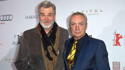 Wieland Speck (l.), Programmleiter der Sektion Panorama der Berlinale, und Schauspieler Udo Kier bei der Verleihung des Teddy Award.