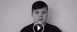 Der Schüler Benjamin Drews mit seiner Videobotschaft auf Facebook