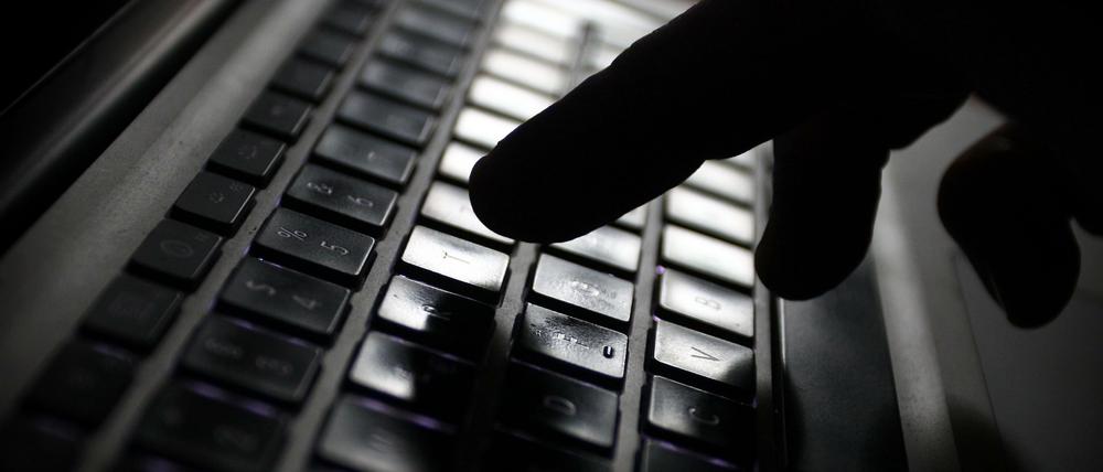 Ein Mitarbeiter der "taz" soll mittels Keylogger sogar Passwörter seiner Kollegen ausgespäht haben.