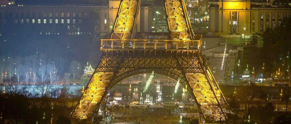 Paris bekommt mehr Zeit beim Abbau des Defizits.