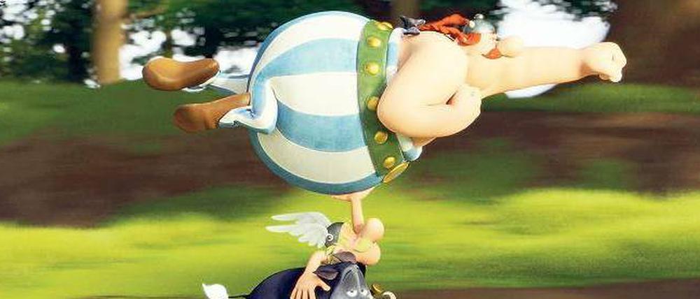 Kampfgeist. Während der Wildschweinjagd muss Asterix seine Beute vor Obelix verteidigen.