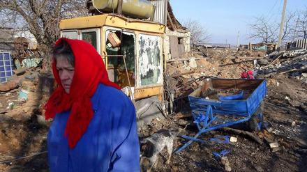 Die Bevölkerung im Kampfgebiet im Osten der Ukraine leidet.
