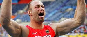 Siegerpose. Bei den nächsten Olympischen Spielen soll es mehr Athleten so gehen wie Diskuswerfer Robert Harting. Er gewann in London Gold.