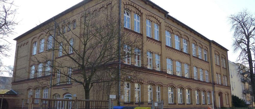 Ehemaliges Schulgebäude in der Plantagenstraße: Hier ist derzeit das BUZ untergebracht