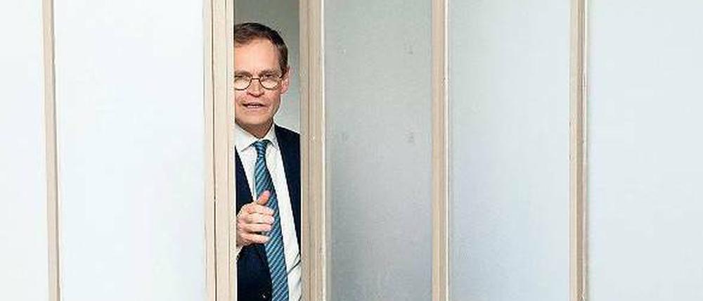 Vorsichtig. Der wächst an seinen Aufgaben, sagen manche über Michael Müller. „Aber er ist nun mal, wie er ist.“