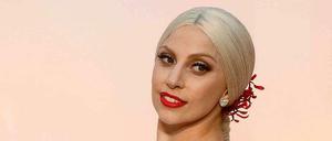 Popstar Lady Gaga bei der Ankunft zu den Oscar-Verleihungen in Los Angeles.