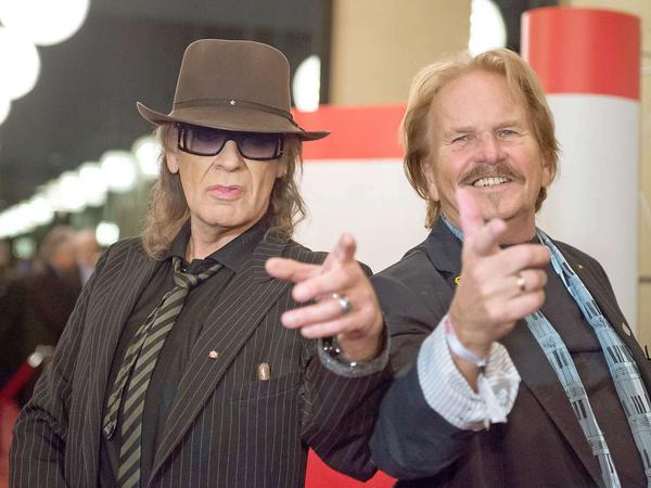 Udo Lindenberg und Frank Zander bei einer Werbekampagne der BVG in Berlin.