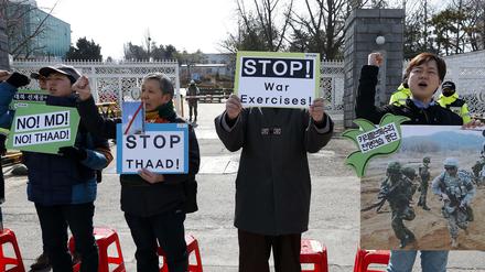 Protest gegen die Manöver von Südkorea und den USA gibt es auch in Südkorea selbst.