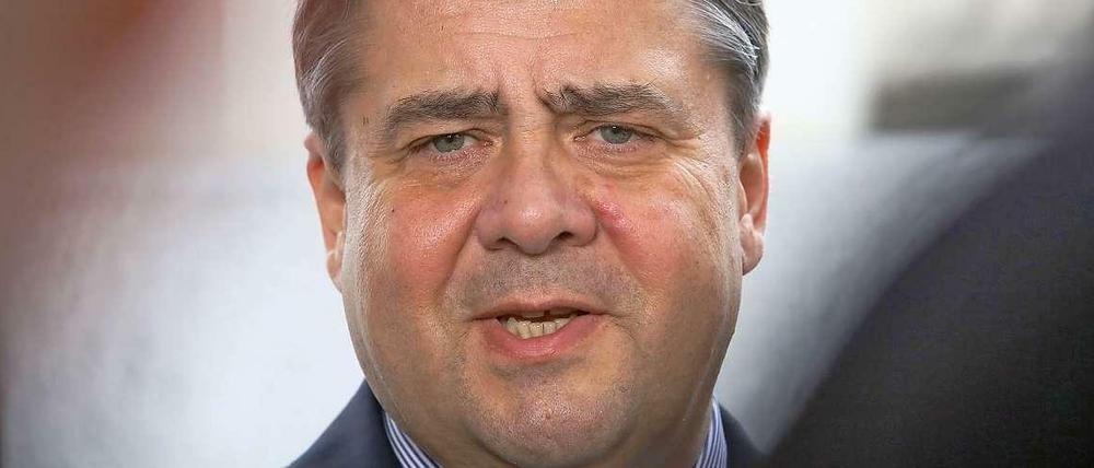 SPD-Chef Sigmar Gabriel muss mit einem Imageproblem seiner Partei umgehen.
