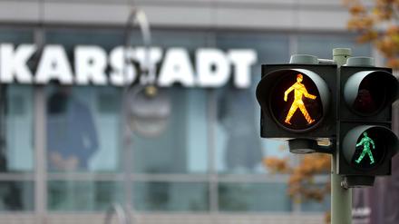 Die Verhandlungen um die Zukunft von Karstadt gehen weiter.