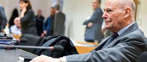 Wolfgang Fürniß am Mittwoch beim Prozessauftakt vor dem Landgericht Heidelberg. 