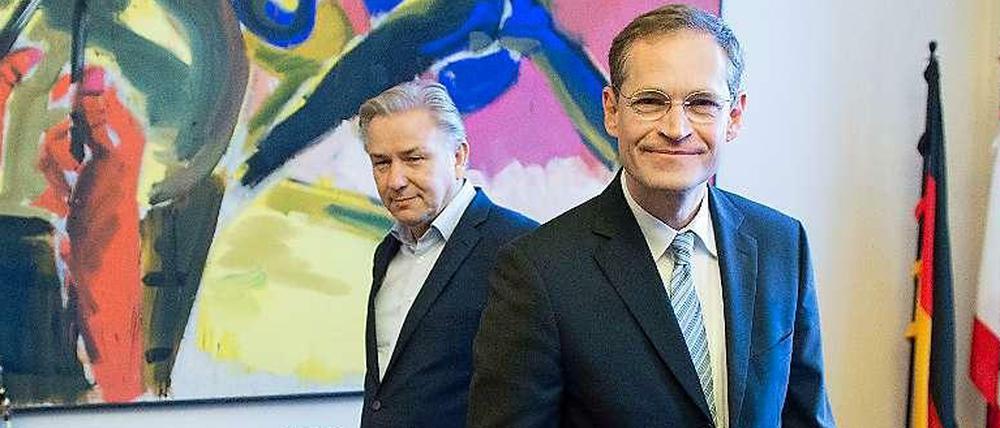 Generationswechsel im Roten Rathaus: Vor 100 Tagen hat Michael Müller von Klaus Wowereit den Stuhl des Regierenden Bürgermeisters übernommen.