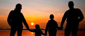 Manch ein Vater fragt sich, ob seine Kinder auch wirklich von ihm sind. Mütter dürfen den echten Namen des Vaters nun doch wieder verschweigen. 