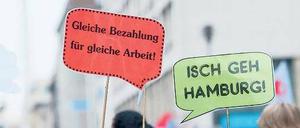 Auf zum Alex! Rund 17.000 Streikende nahmen am Mittwoch am Protestmarsch von der Friedrichstraße zum Alexanderplatz teil. 