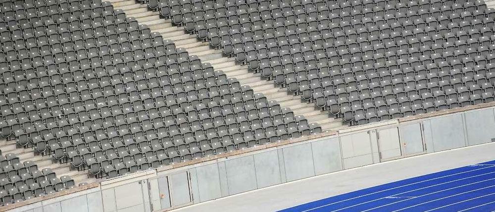 Jaja, schon gut. Dieses Bild aus dem Berliner Olympiastadion ist natürlich nicht während eines Hertha-Spiels entstanden. Doch stimmungsvoll ausverkauft ist das Rund auch da nur selten.