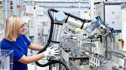 Die Digitalisierung verändert die Industrie - doch ganz ohne Menschen geht es trotzdem nicht.