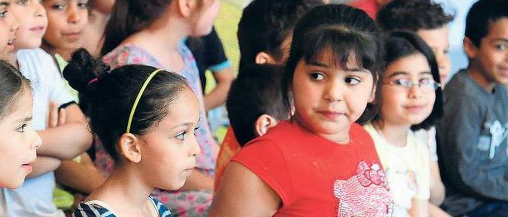 Bunte Klasse. Bislang bilden Schulbücher die gesellschaftliche Vielfalt nicht als Normalität ab. 
