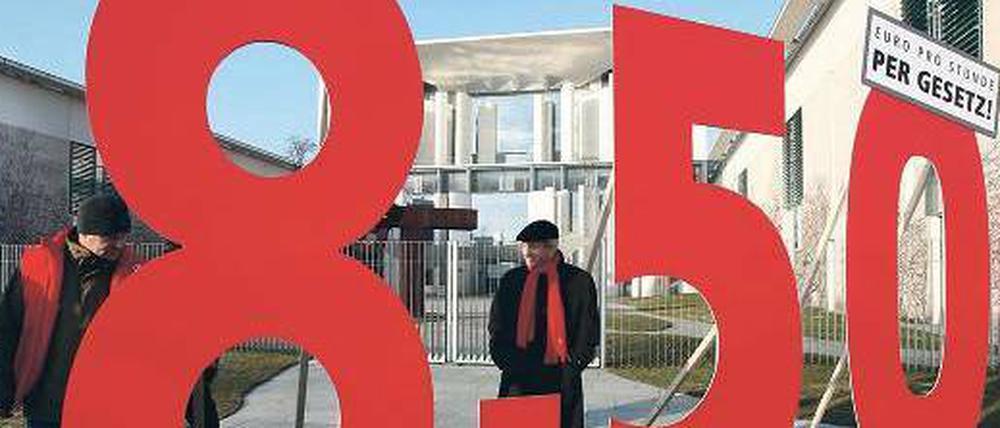 Aktionen, Proteste und Kampagnen. Ein gutes Dutzend Jahre trommeln die Gewerkschaften schon für den gesetzlichen Mindestlohn, unter einer CDU-Kanzlerin wird er nun eingeführt.