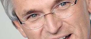 ZDF-Chefredakteur Peter Frey sagt, Transparenz sei das beste Gegenmittel gegen Verschwörungstheorien