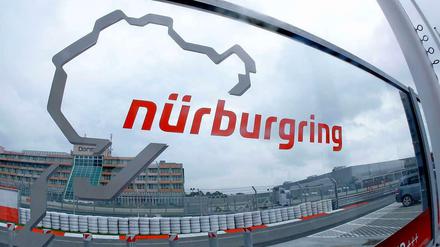 Bei einem rennen auf dem Nürbugring in Rheinland-Pfalz ereignete sich der tödliche Unfall. 
