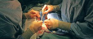 Herzenssache. Eine Bypass-Operation ist bei Mehrgefäßerkrankungen meist die bessere Wahl.