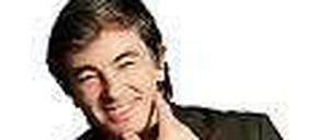 Kai Röger leitet das "Tagesspiegel Genuss"-Magazin. Er isst gerne mit Messer und Gabel. Und auf Tellern. Am liebsten noch von schönen.