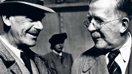 Thomas Mann, links, geboren 1875, und der ältere Bruder Heinrich, geboren 1871