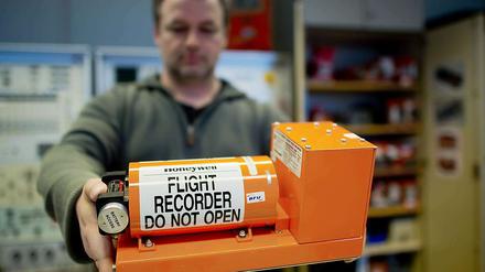 Ein herkömmlicher Flugdatenschreiber.