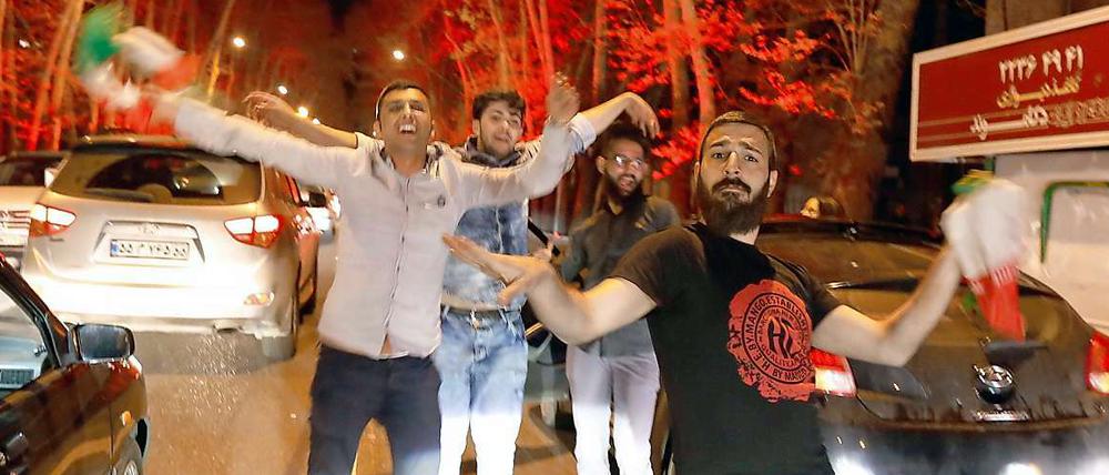 Viele Iraner bejubelten die Lösung des Konflikts auf den Straßen wie hier in Teheran.