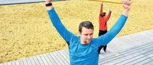 Bewegung für den Rumpf – die beiden Personal Trainer
