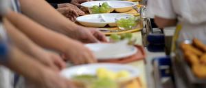 Weniger Geschmacksverstärker, Farbstoffe und andere Zusätze will Brandenburg in seinem Schulessen. Das Land hat Aufholbedarf.