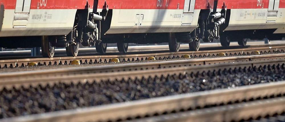 Noch rollen die Züge nach Brandenburg, aber die Fahrgäste bleiben aus. 
