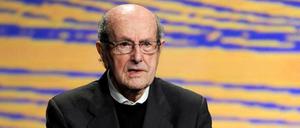 Im Alter von 106 Jahren stirbt der dienstälteste Filmregisseur Manoel Cândido Pinto de Oliveira. 