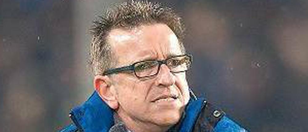 Gern unberechenbar. Unter Norbert Meier spielt Bielefeld eine starke Saison. Foto: Imago