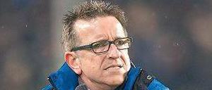 Gern unberechenbar. Unter Norbert Meier spielt Bielefeld eine starke Saison. Foto: Imago