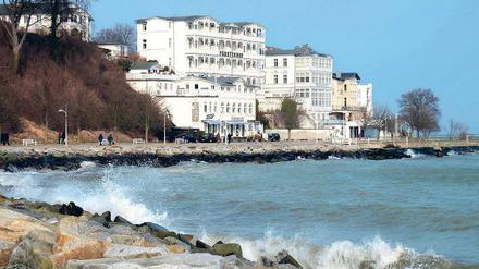 Auch der ostseetypischen Bäderarchitektur – hier in Sassnitz – ist die Zeit nach der Wende gut bekommen.