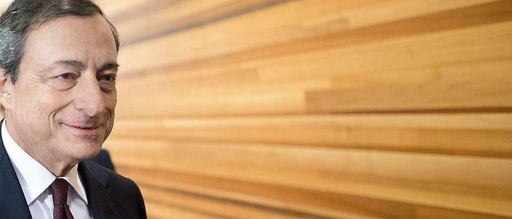 König der Gläubiger. EZB-Präsident Mario Draghi hat in den vergangenen vier Wochen Schuldtitel mit einem Gesamtvolumen von mehr als 50 Milliarden Euro aufgekauft.